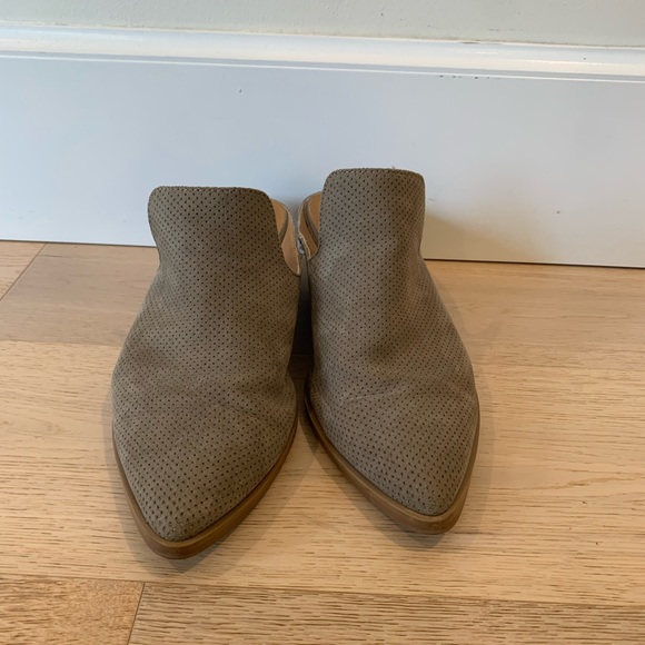 Heeled Shoes - Picture 4 of 6